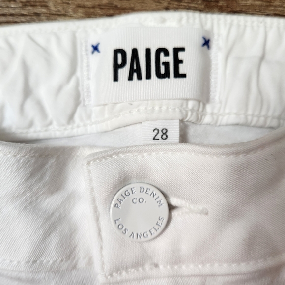 PAIGE ULTRA WHITE SKINNY/JEGGING JEANS WITH SLIT AT HEM SIZE 28 - Picture 3 of 10